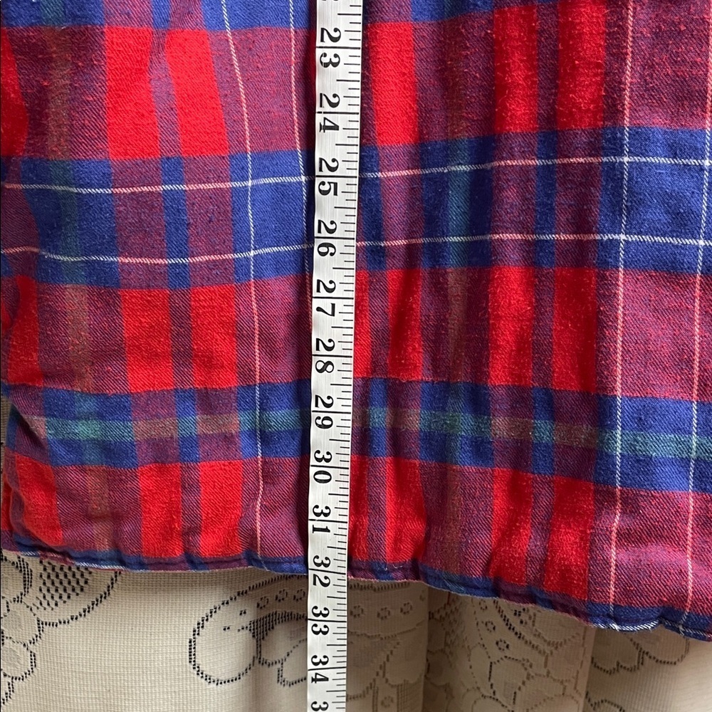 90’s Dickies Vibrant Red and Blue Plaid  Quilted Shirt with Pockets - Picture 8 of 8